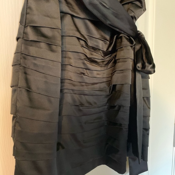 EUC - Express - Satin Little Black Dress - Picture 5 of 8